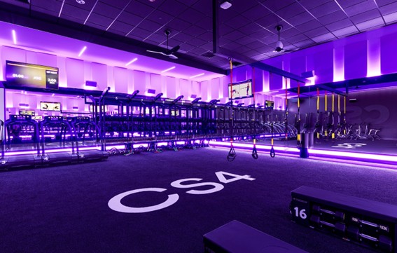 Interior de un Club Studio con salas boutique, zona recovery y espacios de bienestar.